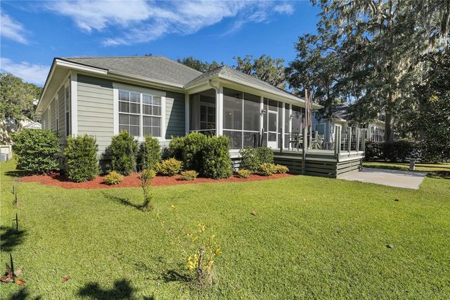 188 Village Drive, Midway, GA 31320