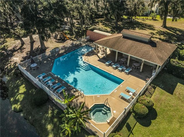 188 Village Drive, Midway, GA 31320