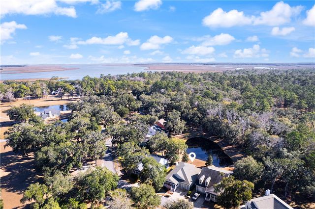 188 Village Drive, Midway, GA 31320