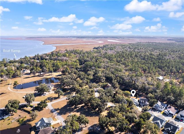 188 Village Drive, Midway, GA 31320