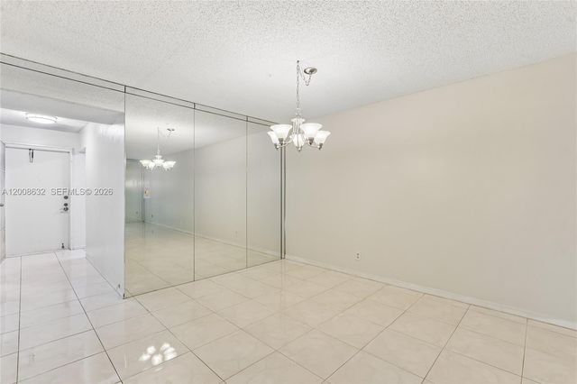 5900 NW 44th Street 312, Lauderhill, FL 33319