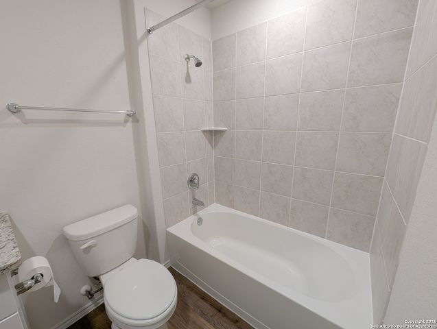 3526 Angus, San Antonio, TX 78245