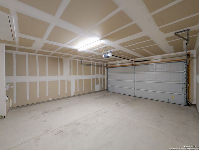 3526 Angus, San Antonio, TX 78245