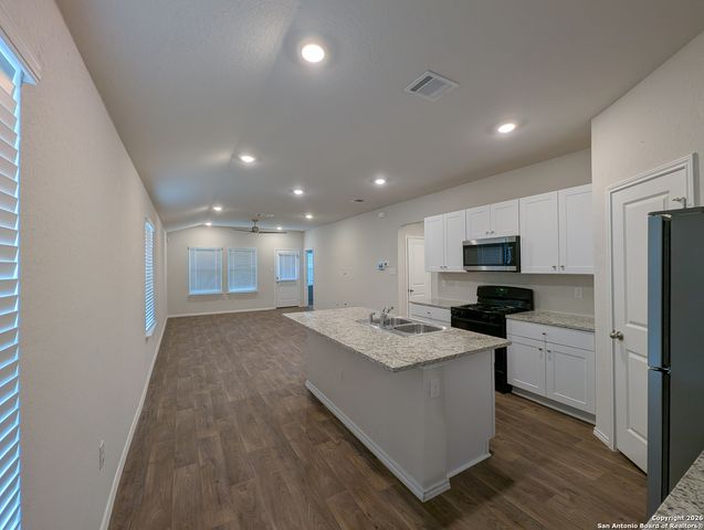 3526 Angus, San Antonio, TX 78245