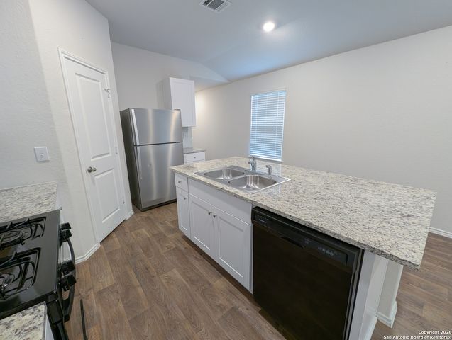 3526 Angus, San Antonio, TX 78245