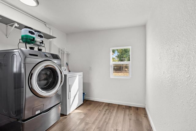 1401 TEBBUTT Ave, Modesto, CA 95350