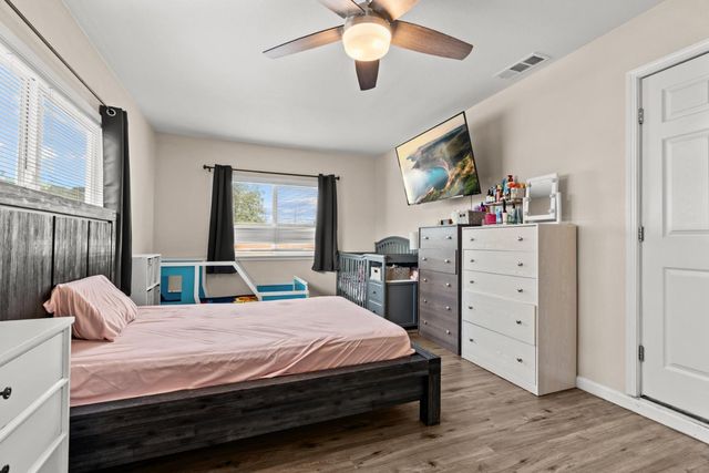 1401 TEBBUTT Ave, Modesto, CA 95350