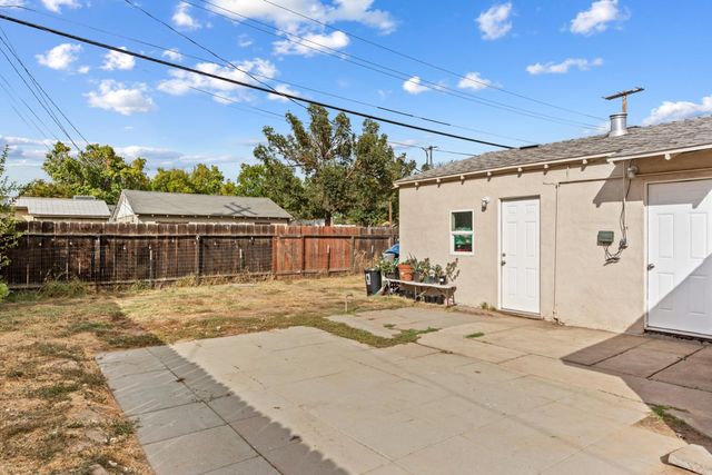 1401 TEBBUTT Ave, Modesto, CA 95350