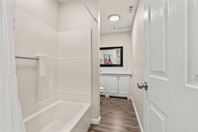 1401 TEBBUTT Ave, Modesto, CA 95350