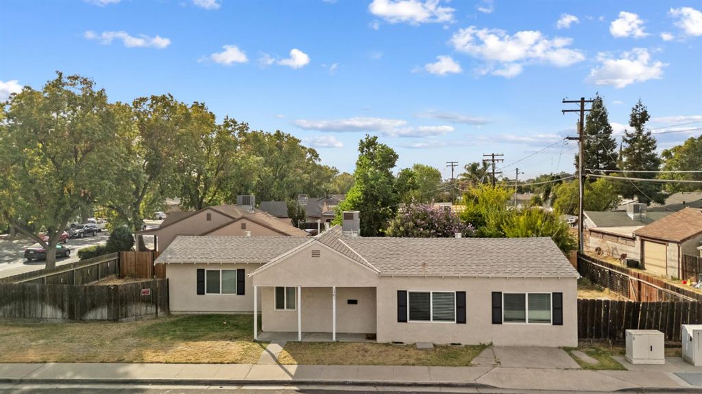 1401 TEBBUTT Ave, Modesto, CA 95350