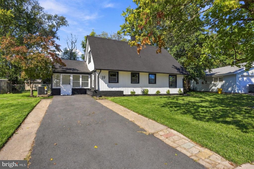 19 STRETTON CIR, WILLINGBORO, NJ 08046 — photo 2