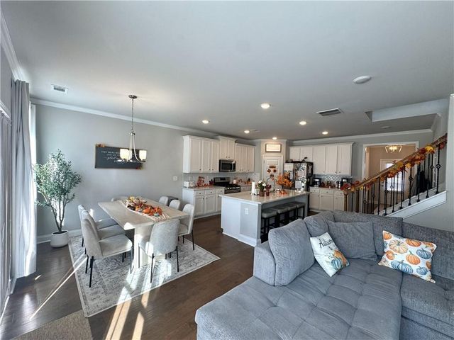 402 Hinton Farm Way, Dacula, GA 30019