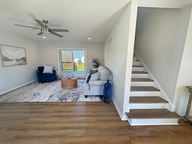 3684 White Oak Road, Junction City, KY 40440