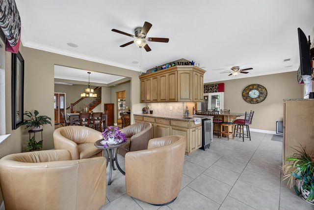 2712 Ashland Ct, Rocklin, CA 95765