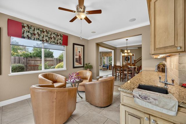 2712 Ashland Ct, Rocklin, CA 95765