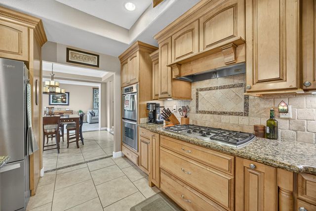 2712 Ashland Ct, Rocklin, CA 95765