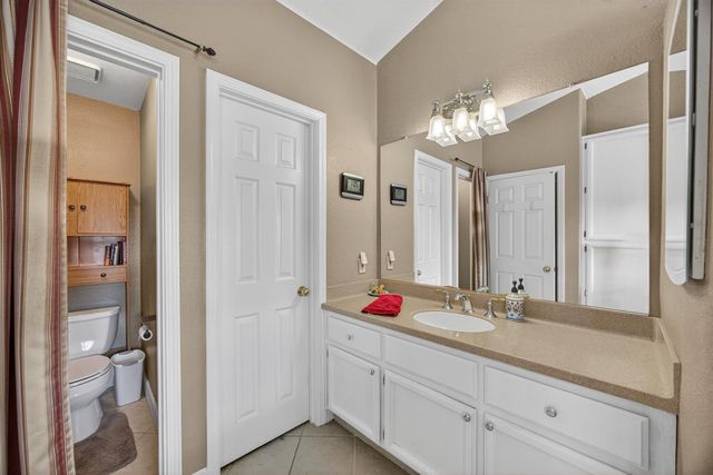 2712 Ashland Ct, Rocklin, CA 95765