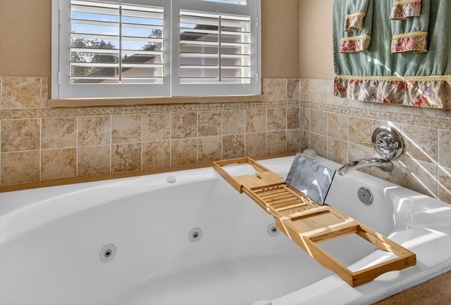 2712 Ashland Ct, Rocklin, CA 95765