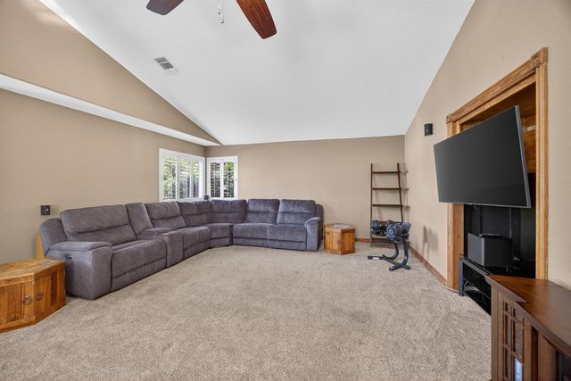 2712 Ashland Ct, Rocklin, CA 95765