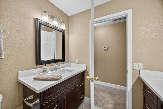 2712 Ashland Ct, Rocklin, CA 95765