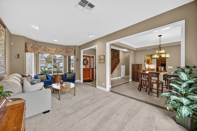 2712 Ashland Ct, Rocklin, CA 95765