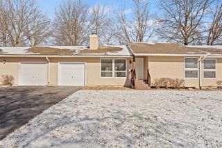 10854 Rosehill Road, Overland Park, KS 66210
