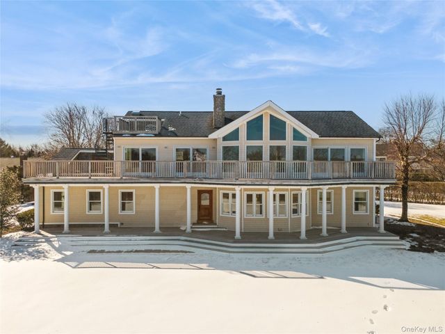 1680 Lands End Road, Orient, NY 11957