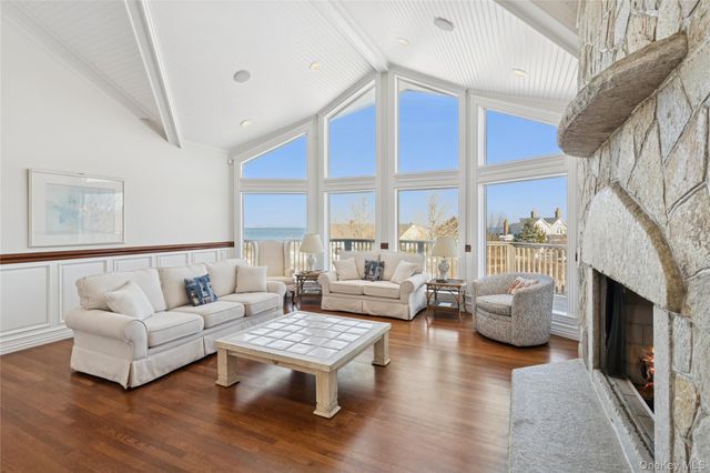 1680 Lands End Road, Orient, NY 11957