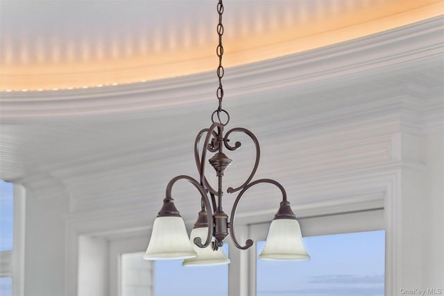 1680 Lands End Road, Orient, NY 11957