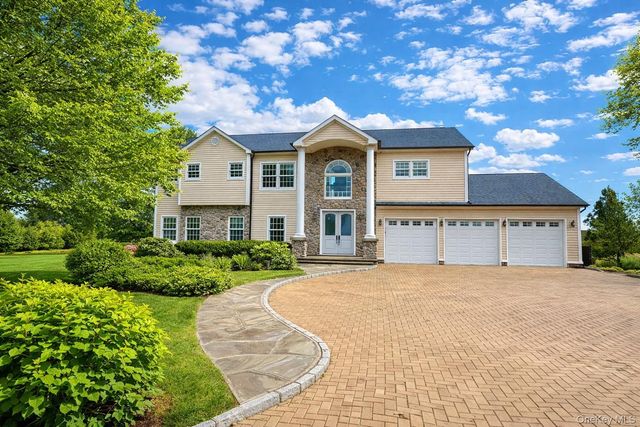 1680 Lands End Road, Orient, NY 11957