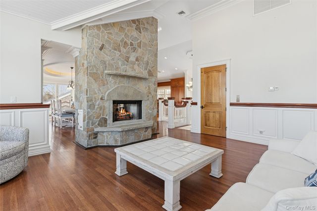 1680 Lands End Road, Orient, NY 11957