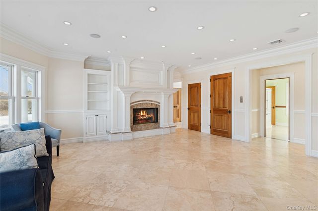 1680 Lands End Road, Orient, NY 11957