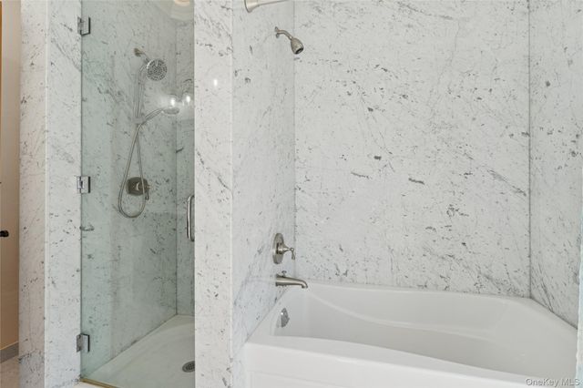 1680 Lands End Road, Orient, NY 11957