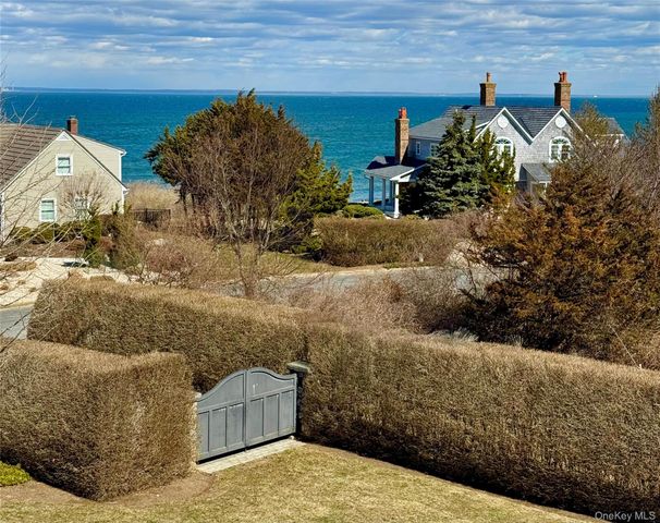 1680 Lands End Road, Orient, NY 11957