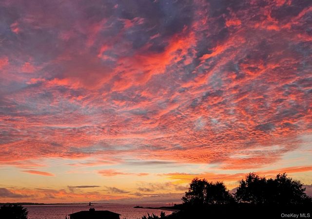 1680 Lands End Road, Orient, NY 11957