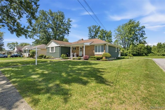 124 Homestead Drive, North Tonawanda, NY 14120