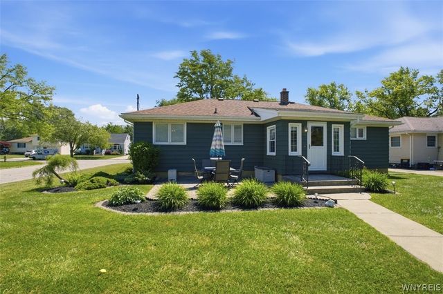 124 Homestead Drive, North Tonawanda, NY 14120