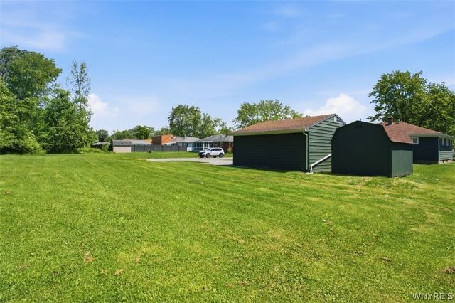 124 Homestead Drive, North Tonawanda, NY 14120