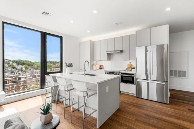 1515 Commonwealth Ave 311, Boston, MA 02135
