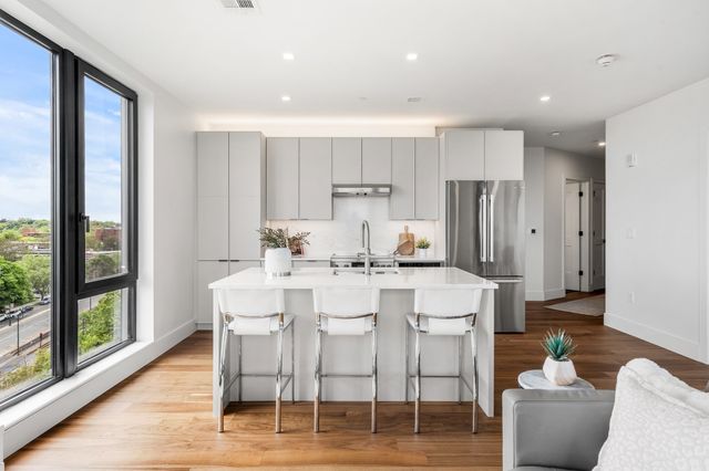 1515 Commonwealth Ave 311, Boston, MA 02135