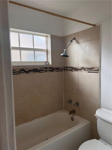 5201 SW 19th Street, West Park, FL 33023