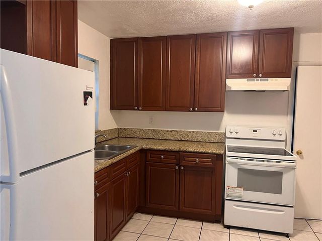 5201 SW 19th Street, West Park, FL 33023