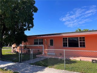 5201 SW 19th Street, West Park, FL 33023