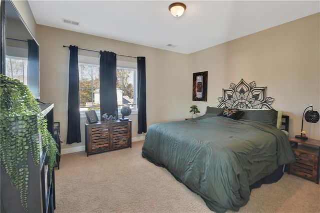 121 Pecan Point Road W, Brunswick, GA 31525