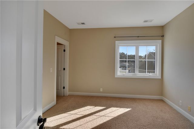 121 Pecan Point Road W, Brunswick, GA 31525