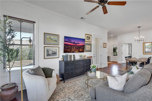 121 Pecan Point Road W, Brunswick, GA 31525