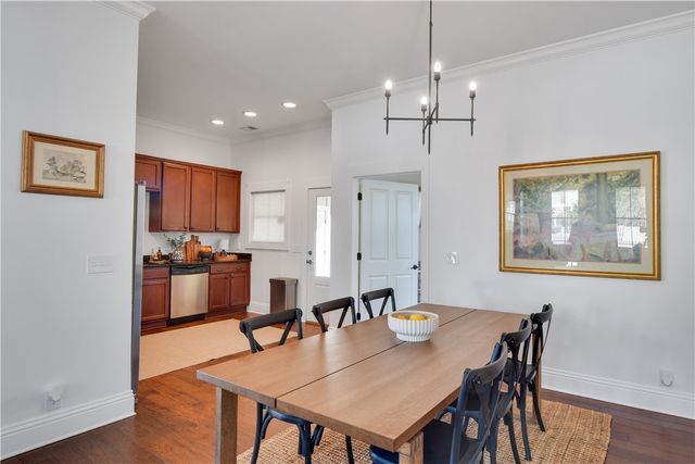 121 Pecan Point Road W, Brunswick, GA 31525