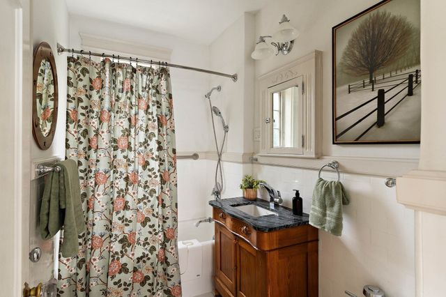 250 Brattle Street 22, Cambridge, MA 02138