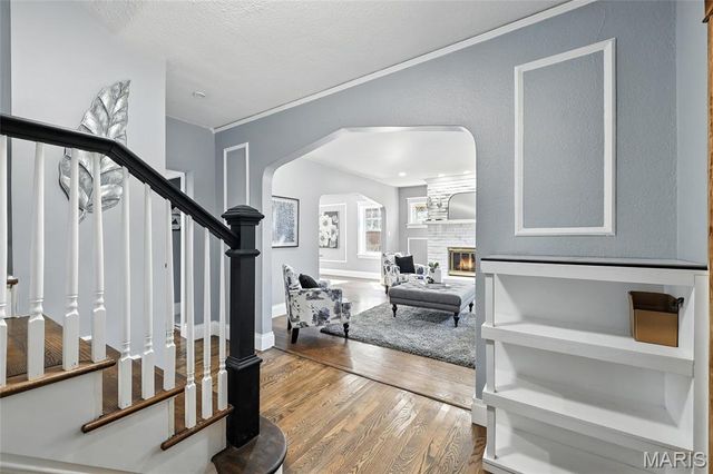 7443 Augusta Avenue, St Louis, MO 63121