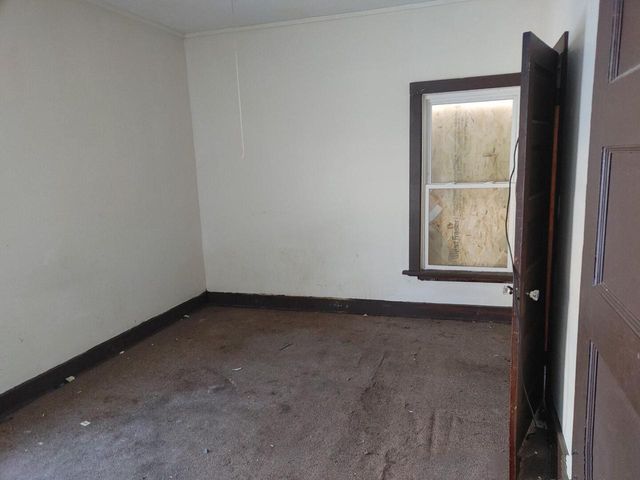 3340 N 11th STREET, Milwaukee, WI 53206